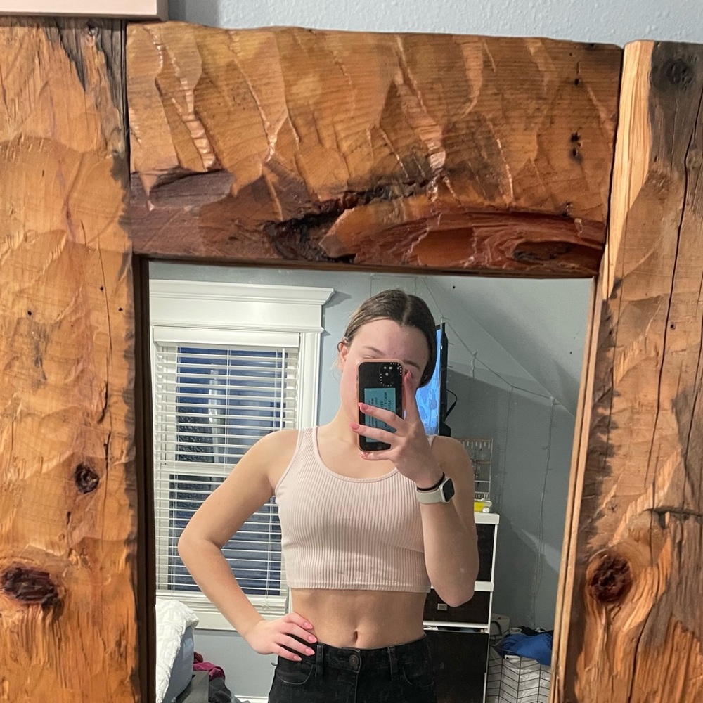 light pink cropped tank top